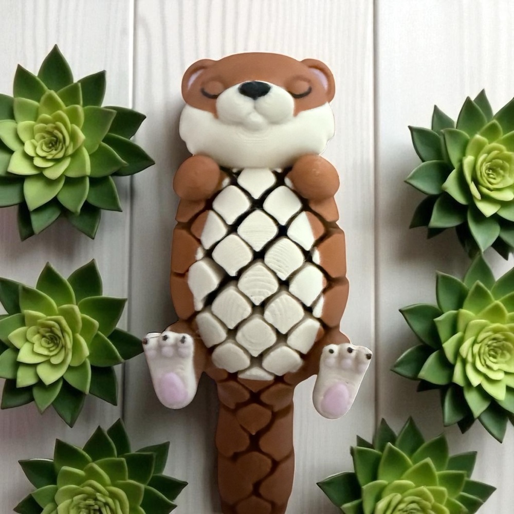 Flexi Otter Keychain